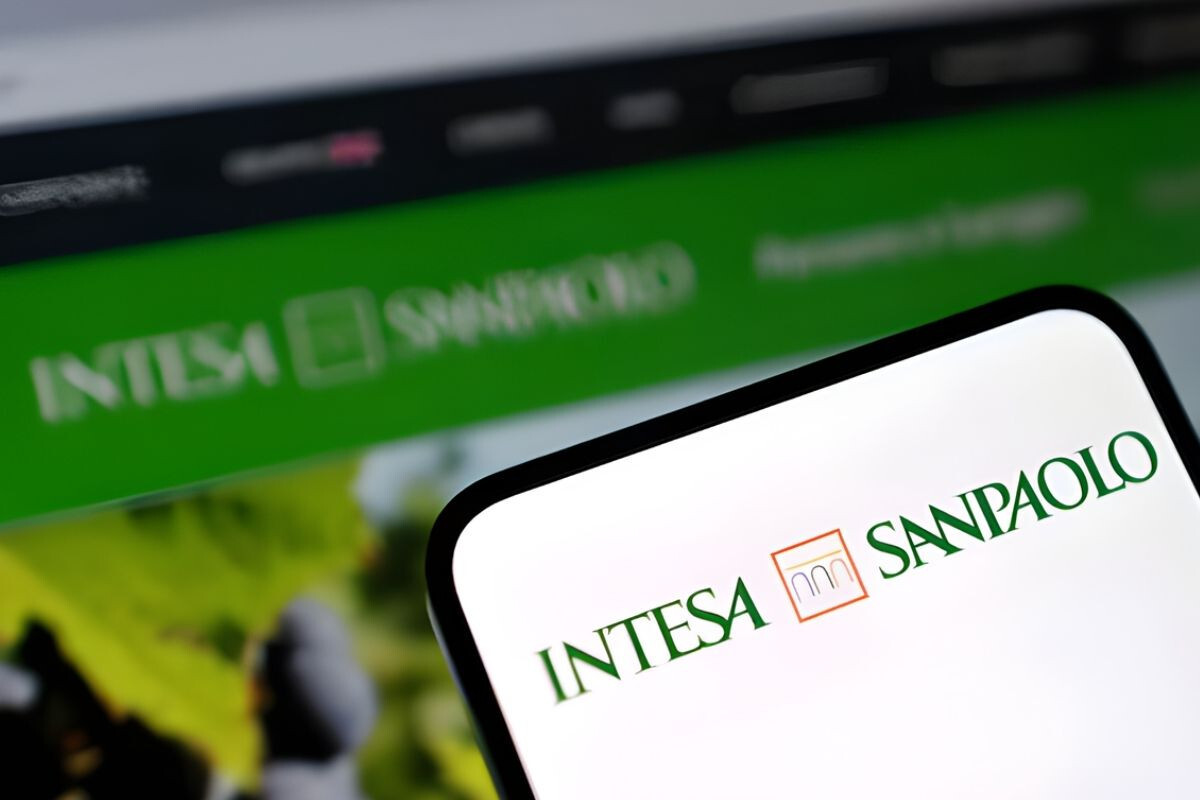 Intesa Sanpaolo Targets $13.6 Billion Profit by 2029