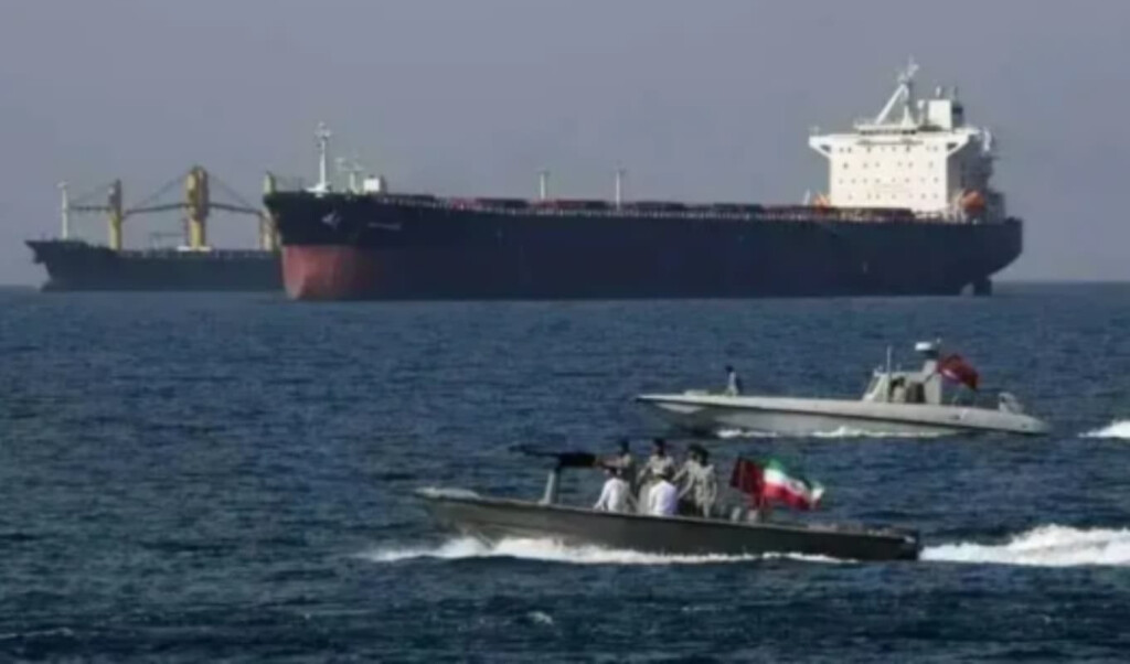 Iran Assures Passage for Bangladeshi Ships 3 iran assures passage for bangladeshi ships Iran Assures Passage for Bangladeshi Ships