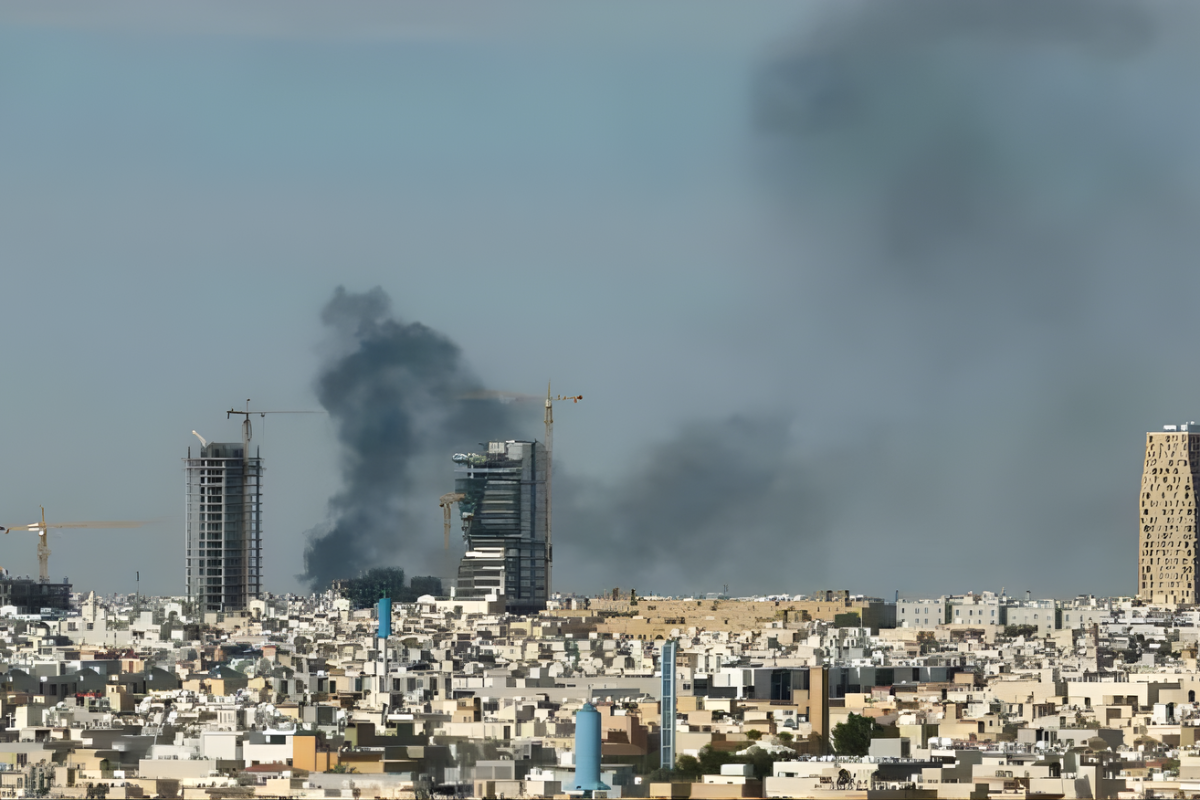 Iran Launches Overnight Missile and Drone Attacks in Gulf