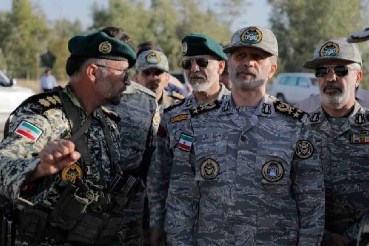 Iran on High Alert at Borders: Military Chief Issues Stern Warning