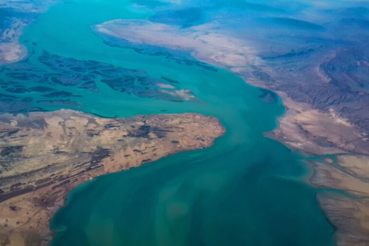 Iran Permits Strait of Hormuz Transit with Coordination