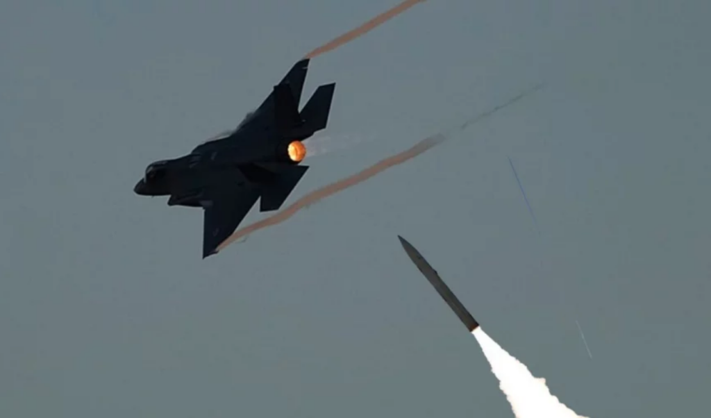 iran targets advanced us f 15 fighter jet Iran Targets Advanced U.S. F-15 Fighter Jet