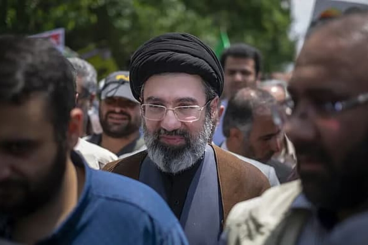 Iran’s New Leader Upholds Strait Closure