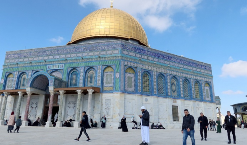 Israel Bans Friday Prayers at Al-Aqsa Mosque 3 israel bans friday prayers at al aqsa mosque Israel Bans Friday Prayers at Al-Aqsa Mosque