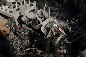 Israeli Attack in Gaza During Ceasefire Kills Nine