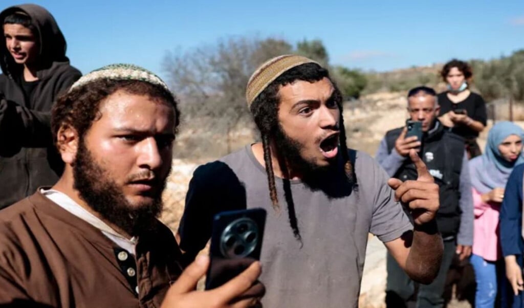 Israeli Pressure Rises in West Bank, 32,000 Palestinians Displaced in a Year 2 israeli pressure rises in west bank 32000 palestinians displaced in a year Israeli Pressure Rises in West Bank, 32,000 Palestinians Displaced in a Year