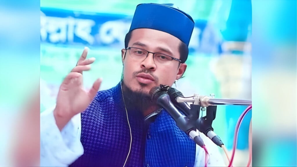 jamaat leader caught sending lewd messages to students mother Jamaat Leader Caught Sending Lewd Messages to Student’s Mother!