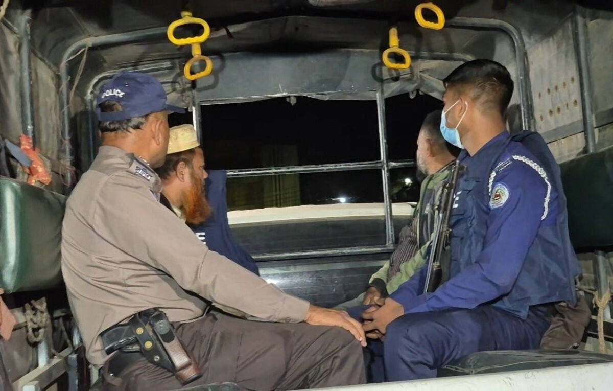 Jamat Official Detained at Bogra Polling Station