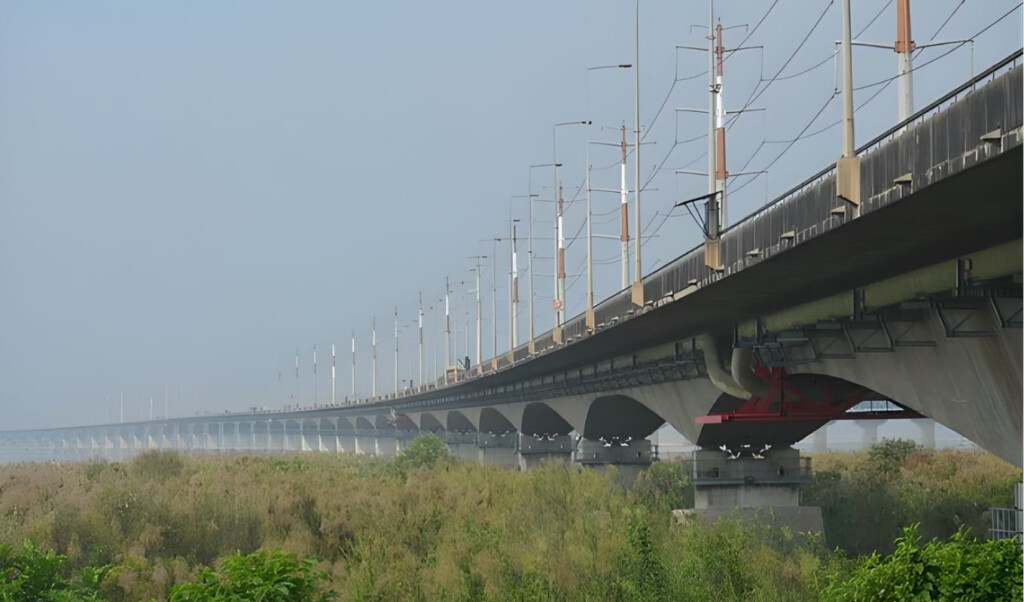 jamuna bridge sees double traffic nearly tk 3 crore toll collected Jamuna Bridge Sees Double Traffic, Nearly Tk 3 Crore Toll Collected