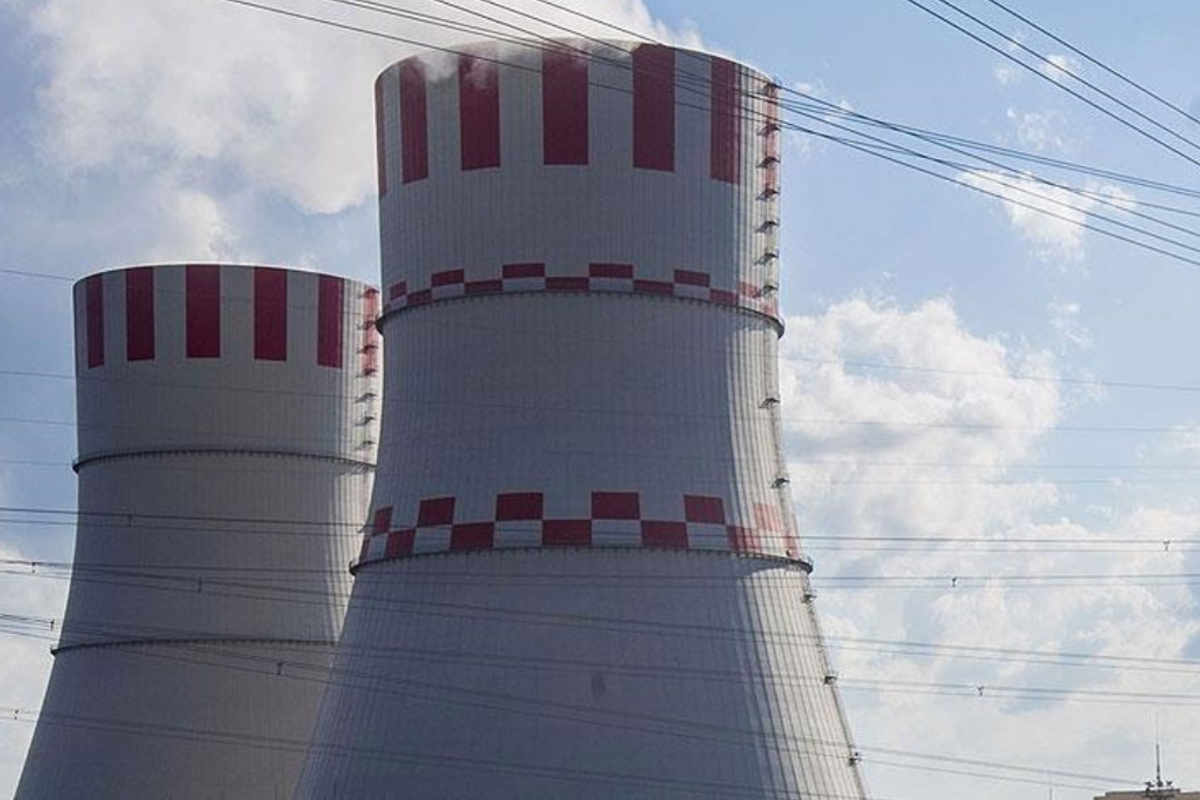 Japan Restarts World’s Largest Nuclear Plant