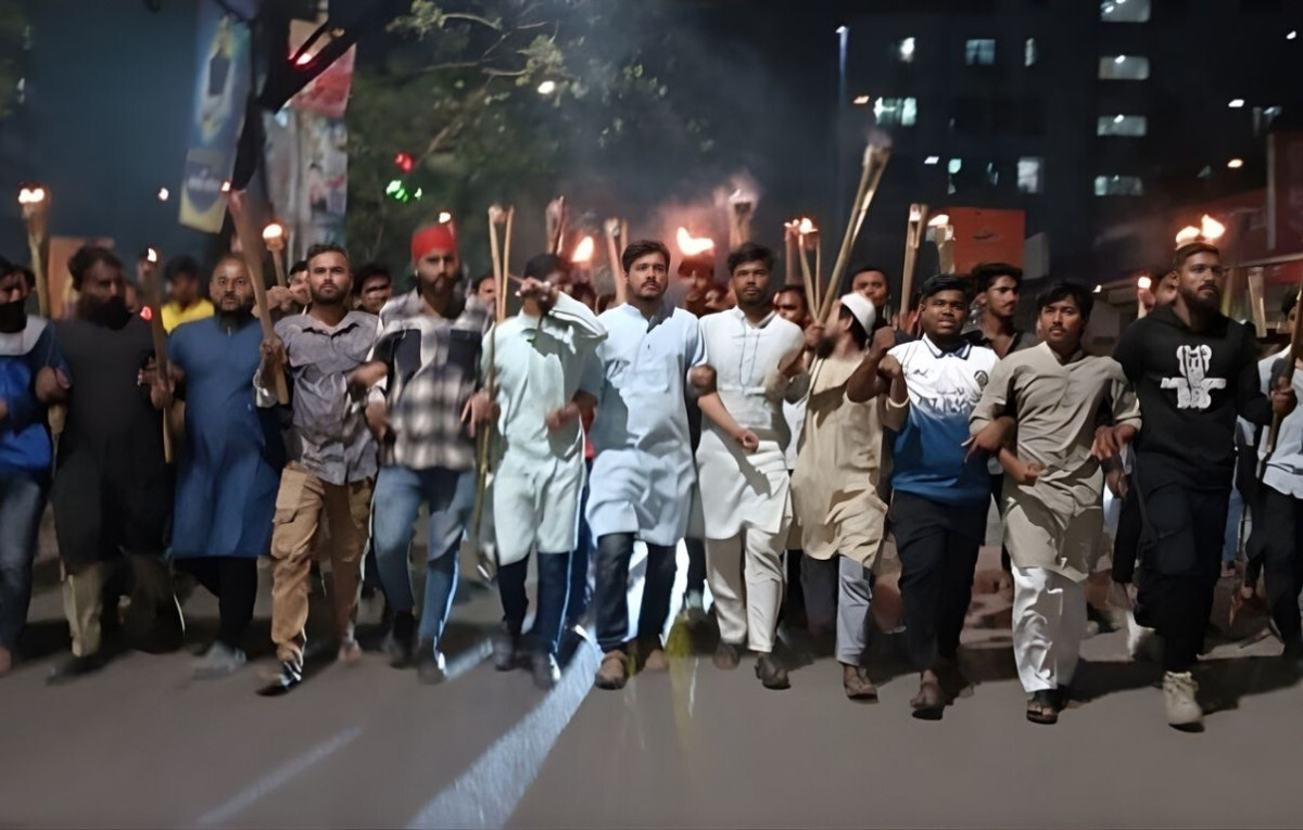 ‘Joy Bangla’ Slogan During NCP March