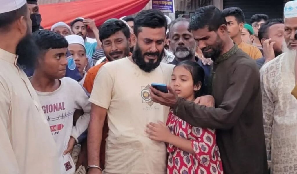 jubo league activist attends pregnant wifes funeral three days after arrest Jubo League Activist Attends Pregnant Wife’s Funeral Three Days After Arrest
