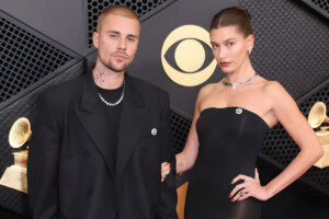 Justin Bieber Clashes With Paparazzi in L.A.