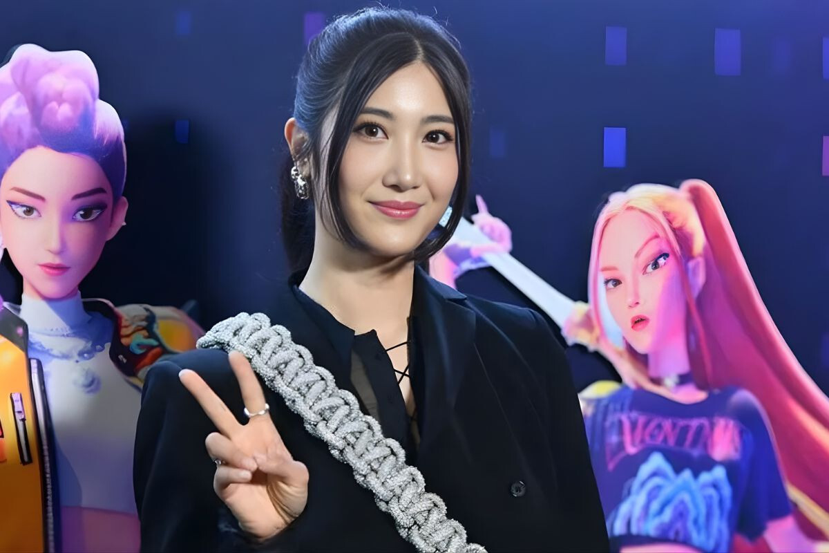 K-Pop Star Izeii Turns Rejection into Global Triumph