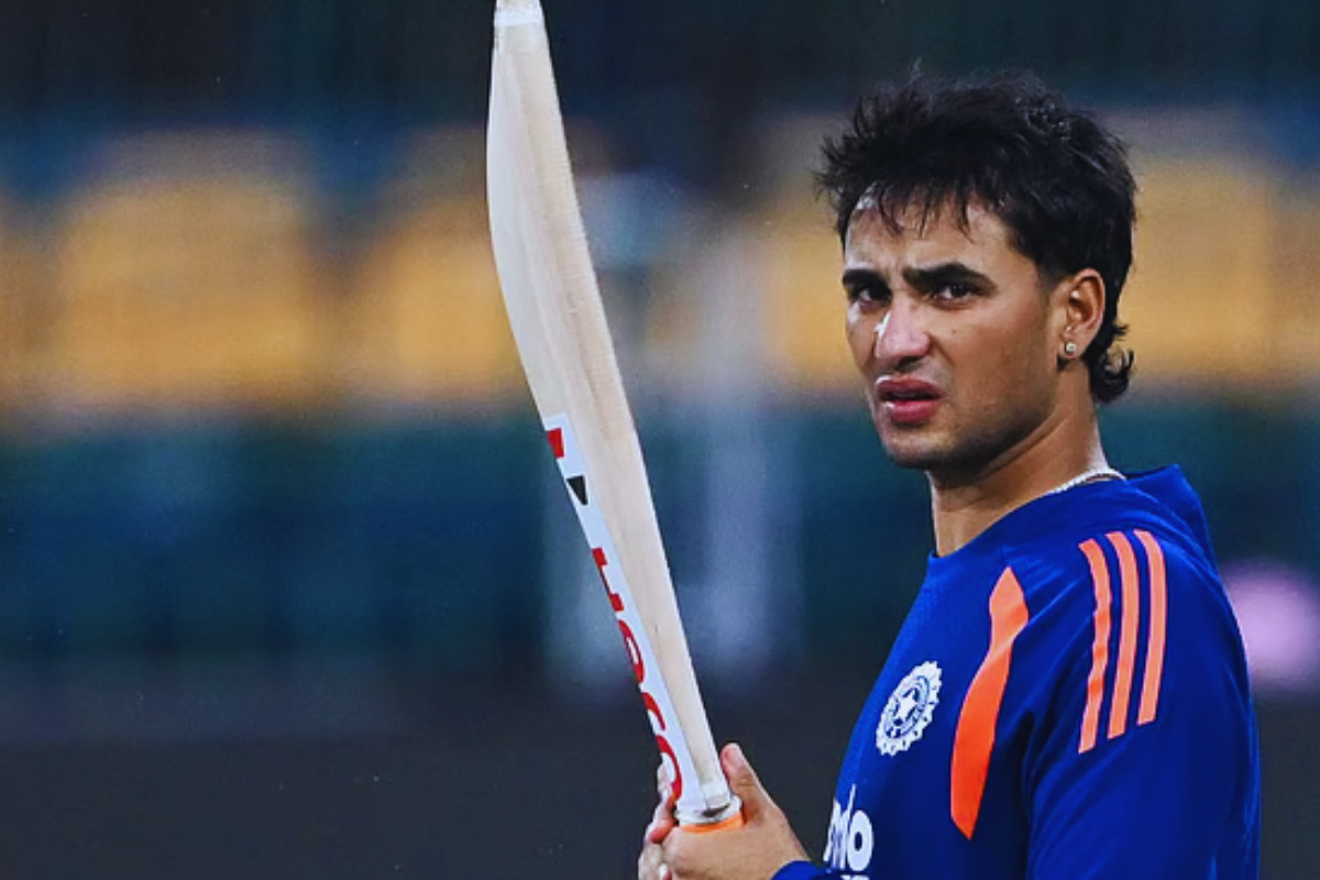 Kaif Advises Omitting Abhishek From Final