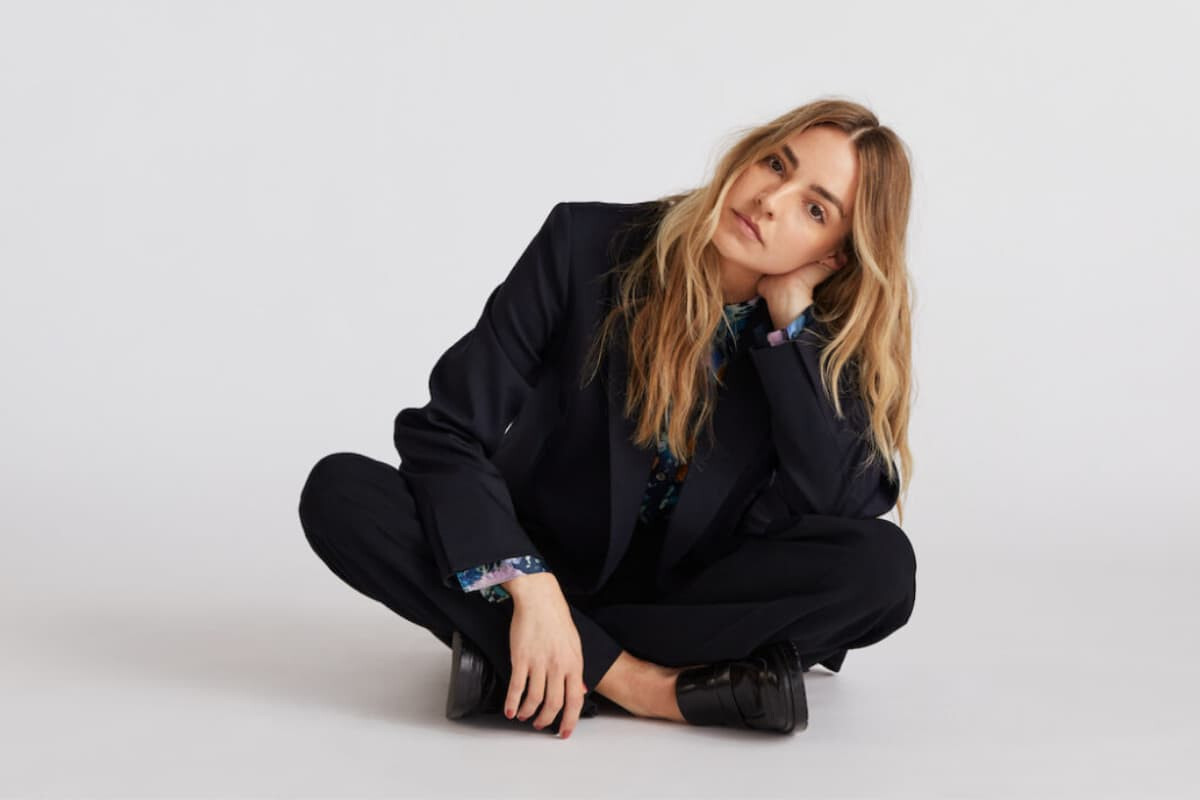 Katelyn Tarver’s Intimate New Musical Chapter