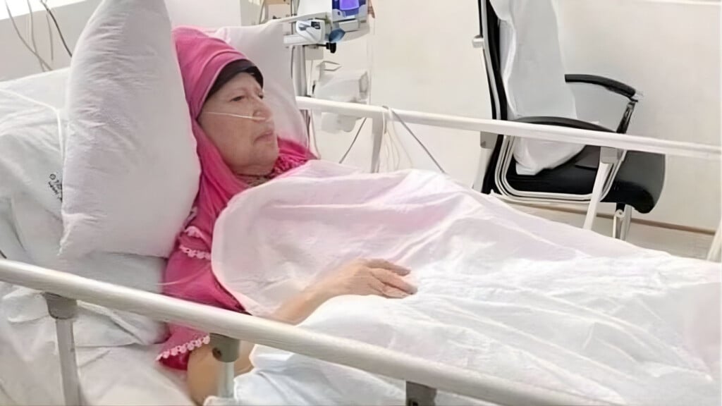 khaleda zias health suddenly deteriorates transferred to icu Khaleda Zia’s Health Suddenly Deteriorates; Transferred to ICU