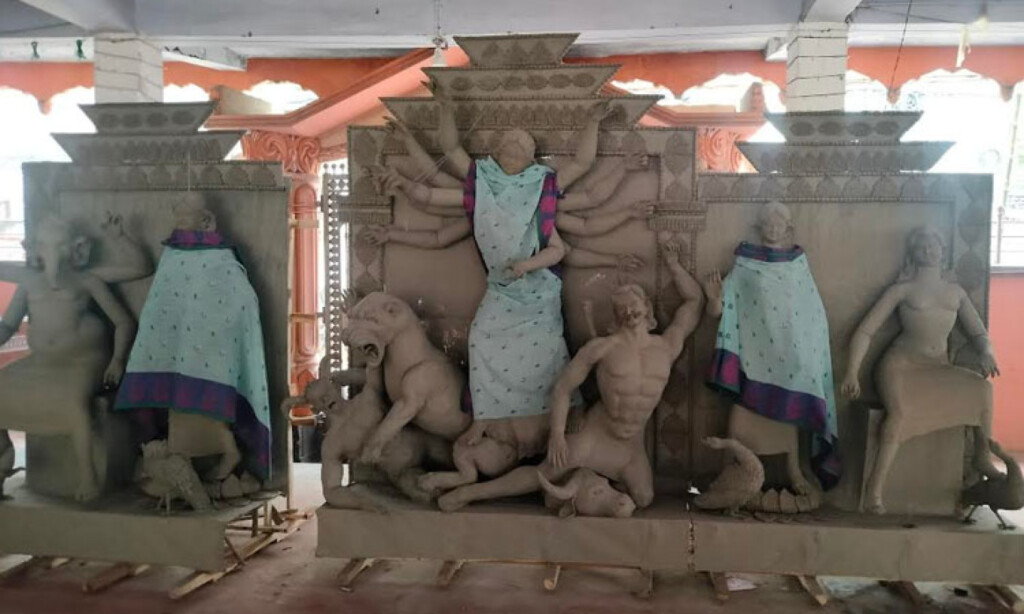 khulna to celebrate durga puja at 981 mandaps Khulna to Celebrate Durga Puja at 981 Mandaps