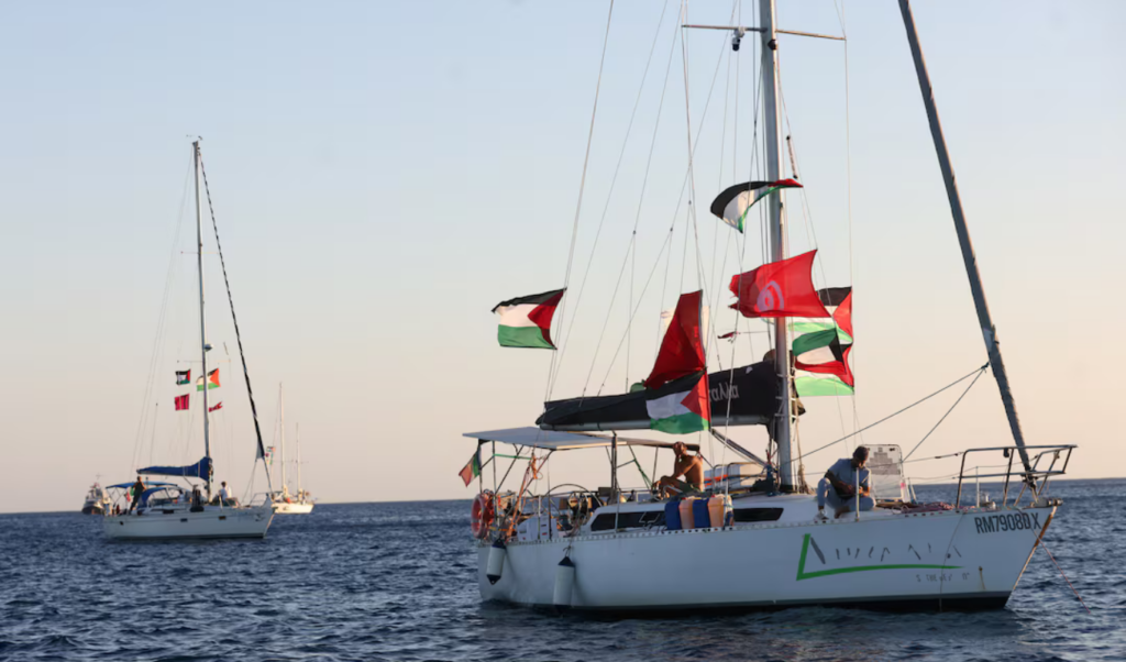 last 15 italians aboard gaza flotilla to return on monday Last 15 Italians Aboard Gaza Flotilla to Return on Monday