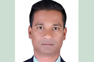 Lecturer with MPO Affiliation Holding Three Jobs Simultaneously