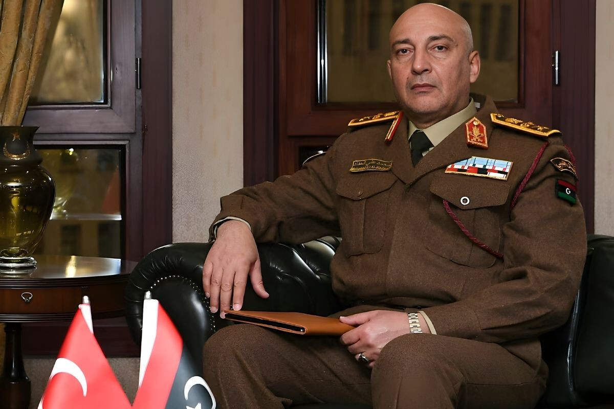 Libyan army chief killed in plane crash in Turkey