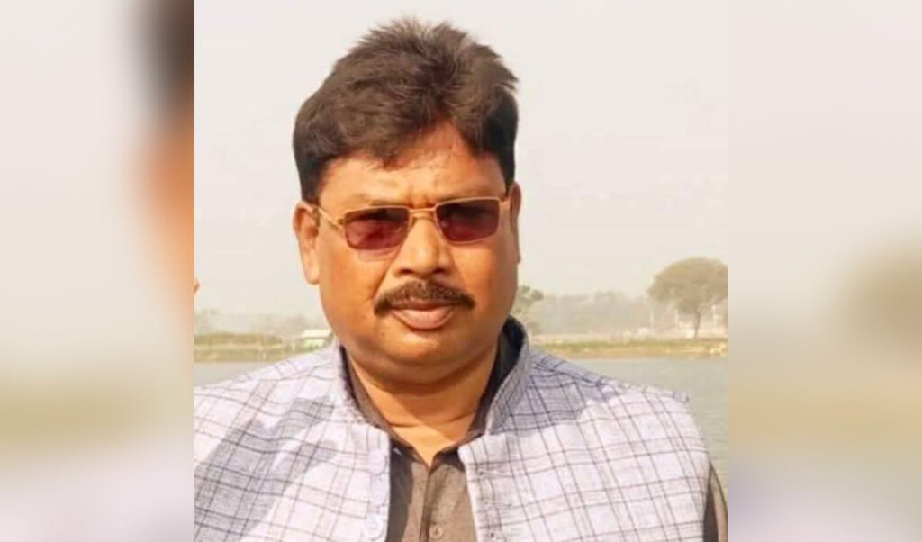 local awami league leader dies while mediating dispute Local Awami League Leader Dies While Mediating Dispute