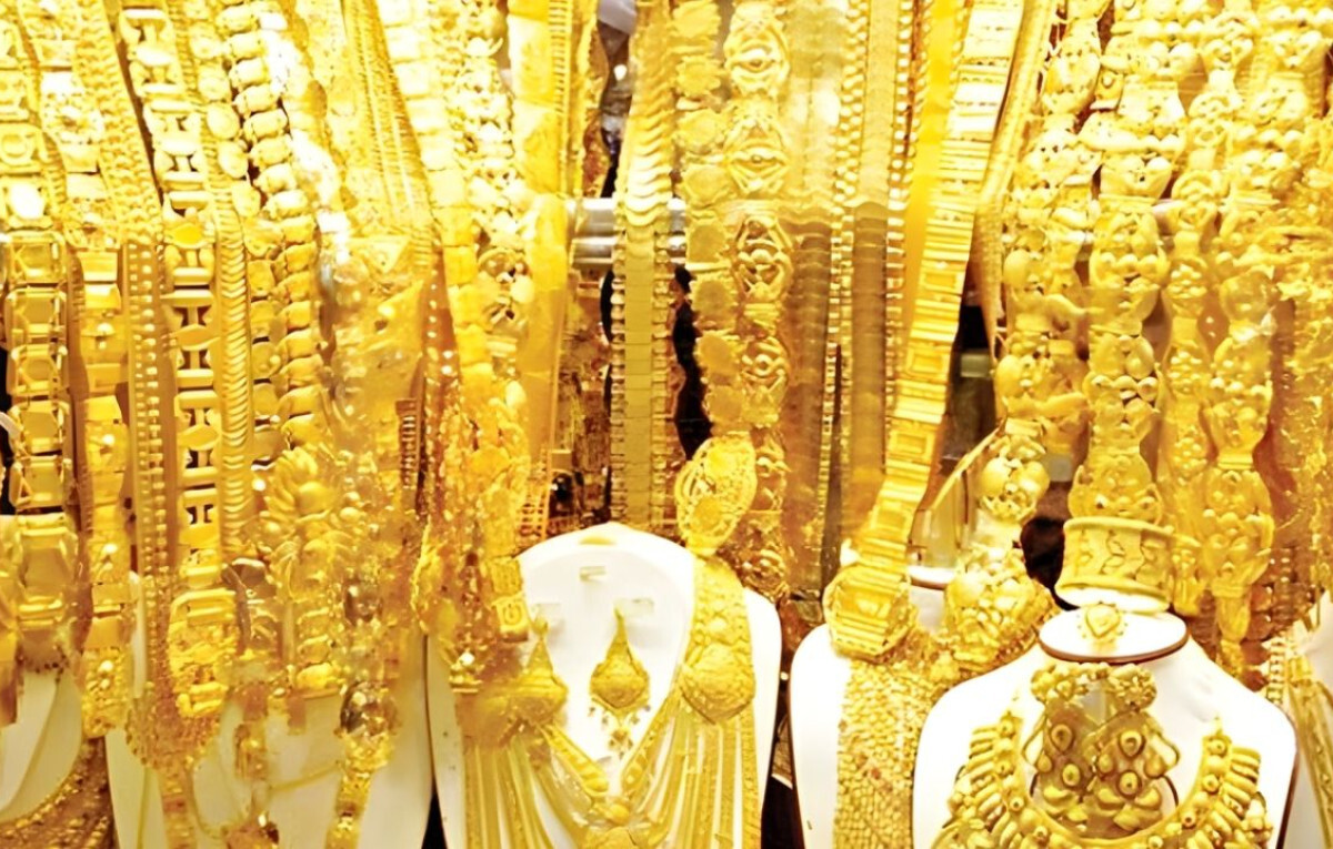 Local Gold Prices Retreat Following Record-Breaking Peak