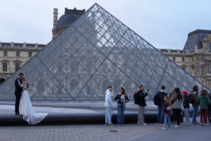 Louvre Reopens After Daring Royal Jewellery Heist