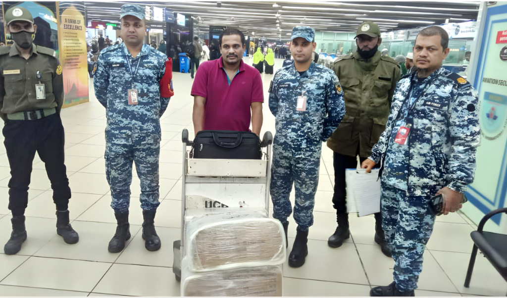 luggage theft at airport passenger sentenced to one year in prison Luggage Theft at Airport, Passenger Sentenced to One Year in Prison