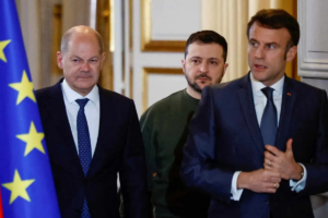 Macron: Only Zelensky Can Decide on Ukraine’s Territory
