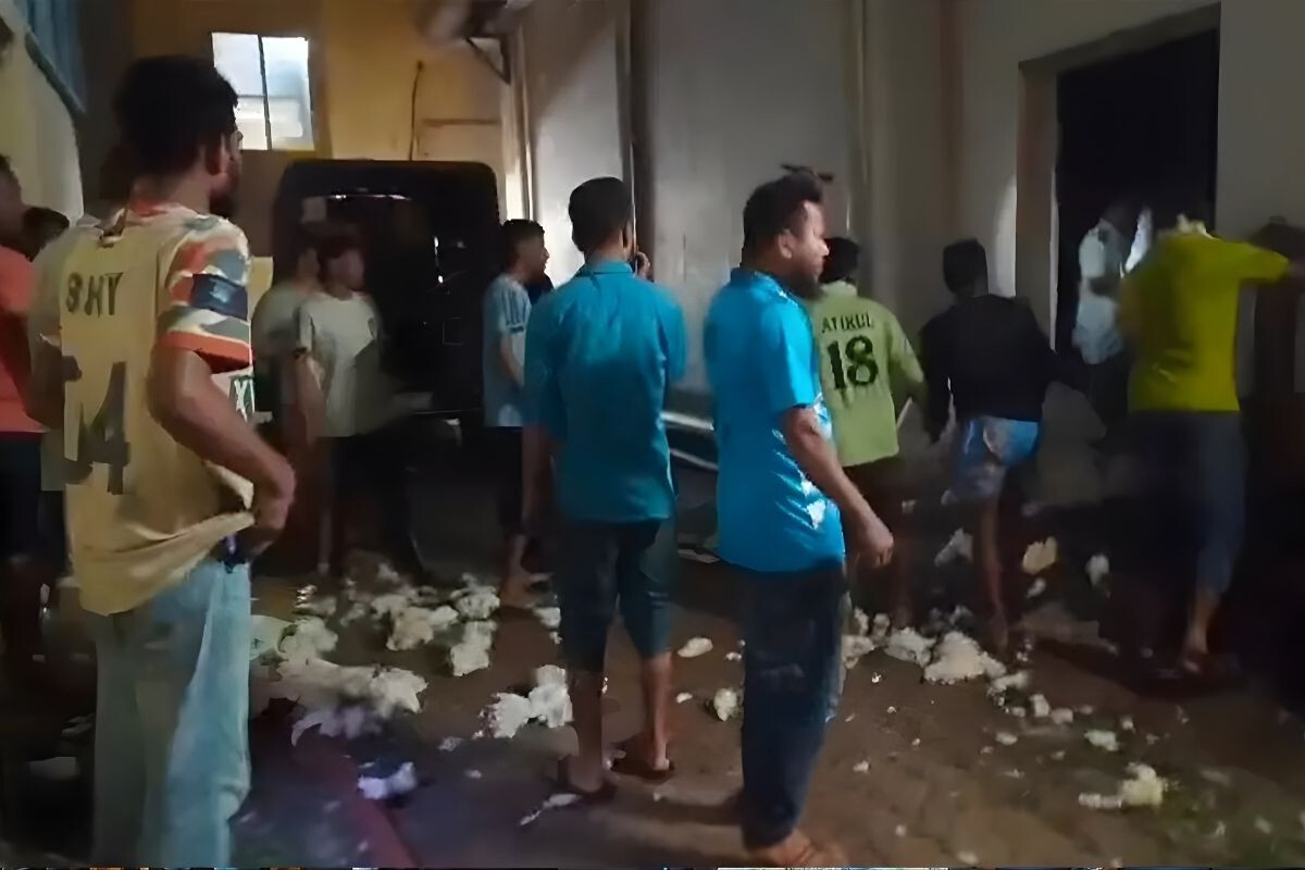 Major Fire Engulfs Spinning Mill in Bhaluka