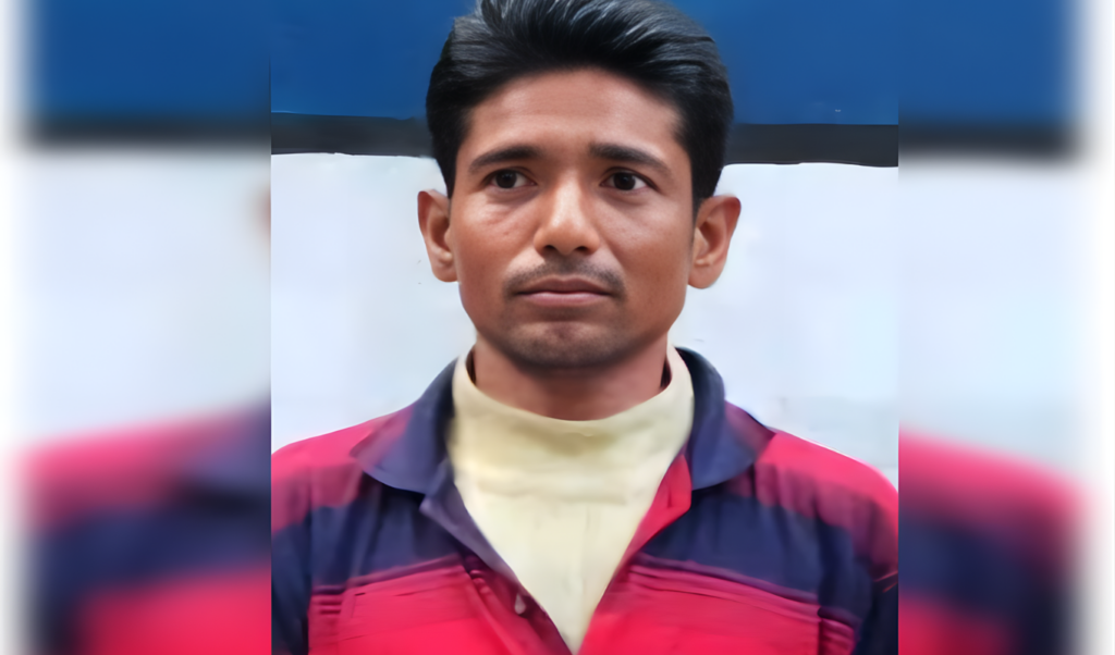 Man Critically Injured After Being Stabbed by Son in Bogura 2 man critically injured after being stabbed by son in bogura Man Critically Injured After Being Stabbed by Son in Bogura