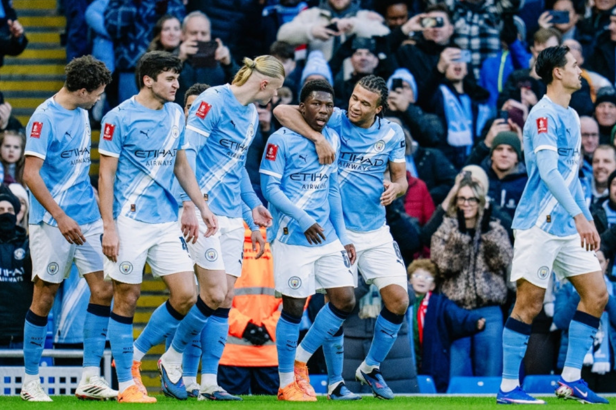 Manchester City Record Perfect Ten Victory