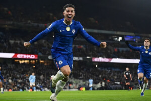 Manchester City settle for a draw with a last-minute goal