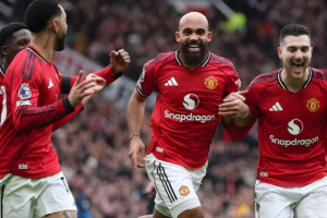 Manchester United in scintillating form, four consecutive victories