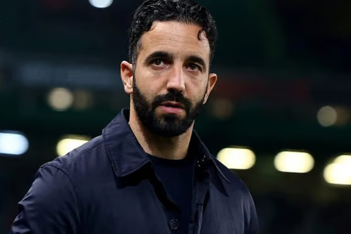 Manchester United Part Ways with Amorim, Fletcher Steps In