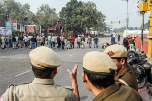 Mass Arrests in Kashmir Following Explosion in Delhi