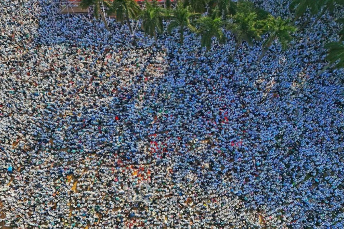 Massive Crowd Gathers at Khatm-e-Nubuwwat Grand Conference in Suhrawardy