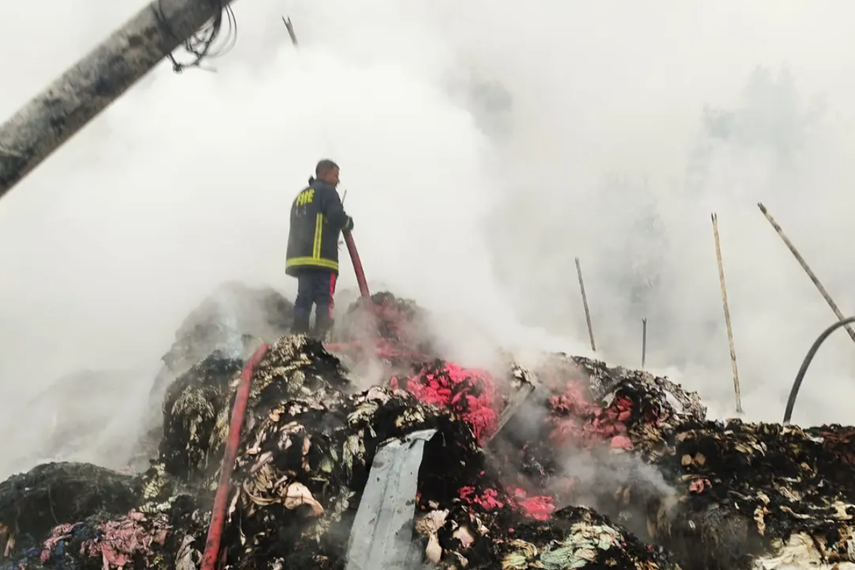 Massive Fire Engulfs Gazipur Jute Warehouses