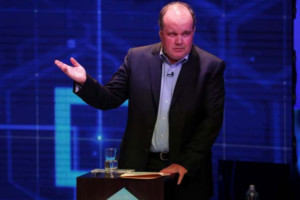 Mayor of Peru’s Capital Resigns to Run for Presidency