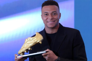 Mbappé delighted to receive the Golden Boot