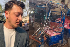 Mesut Özil’s Convoy Involved in Road Collision