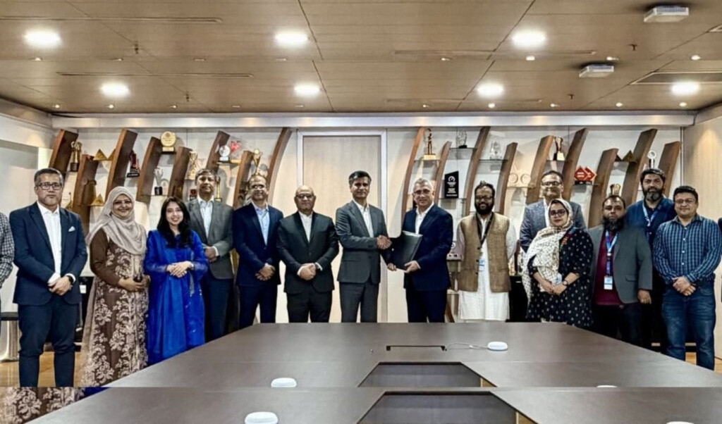 MetLife Bangladesh and GP Join Forces Nationwide 3 metlife bangladesh and gp join forces nationwide MetLife Bangladesh and GP Join Forces Nationwide