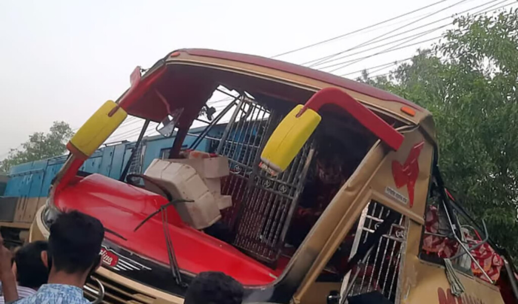 midnight collision at comilla rail crossing kills 12 Midnight Collision at Comilla Rail Crossing Kills 12