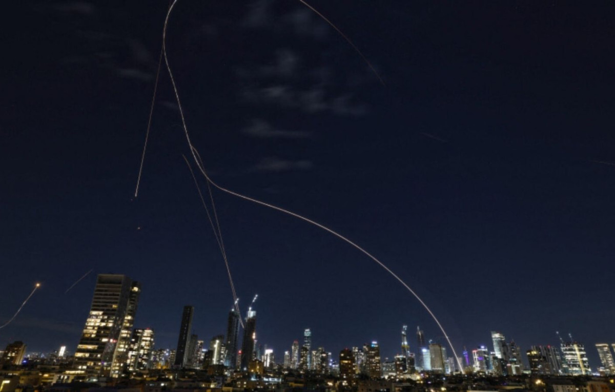 Missiles Versus Interceptors: The War of Attrition