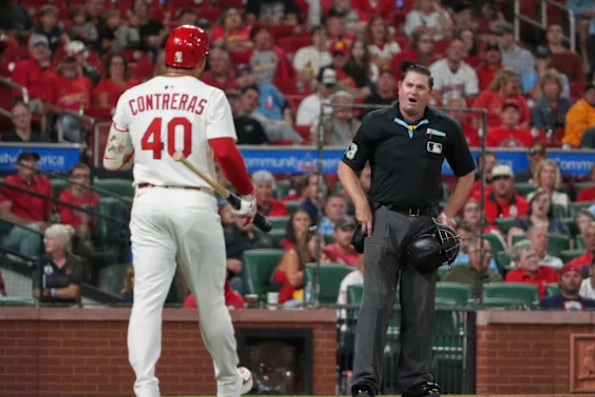 MLB Suspends Cardinals’ Willson Contreras for Six Games