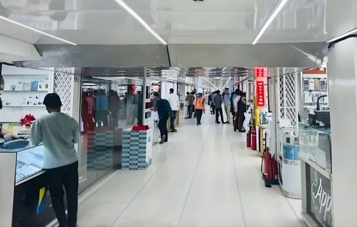 Mobile Retailers Declare Nationwide Strike Over NEIR Policy