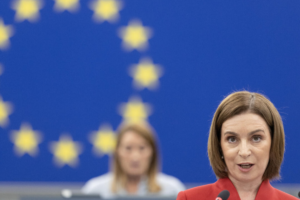 Moldovan Voters Face Crossroads Between Russia and EU