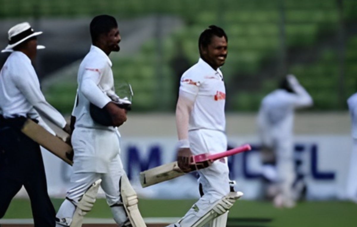 Mominul’s Disappointment, but Mushfiq-Liton Steer Bangladesh Forward