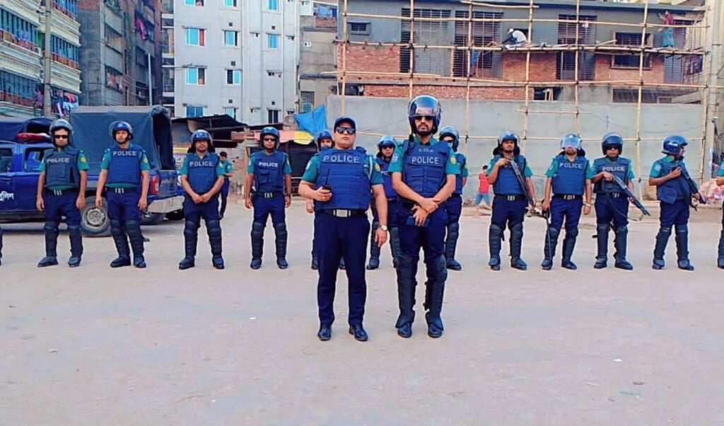 morning in dhaka through pictures heightened security and political parties presence Morning in Dhaka Through Pictures: Heightened Security and Political Parties’ Presence